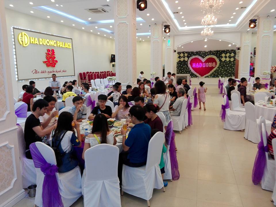 voi su to chuc chuyen nghiep va doi ngu nhan vien nhiet tinh cua ha duong palace da lam cho buoi le thanh cong ngoai mong doi
